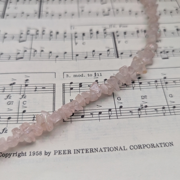 Vintage Rose Quartz Necklace - Picture 4 of 8